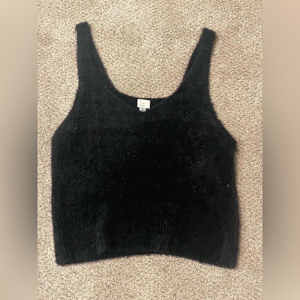 A New Day (Target brand) black fuzzy sparkly tank top🖤